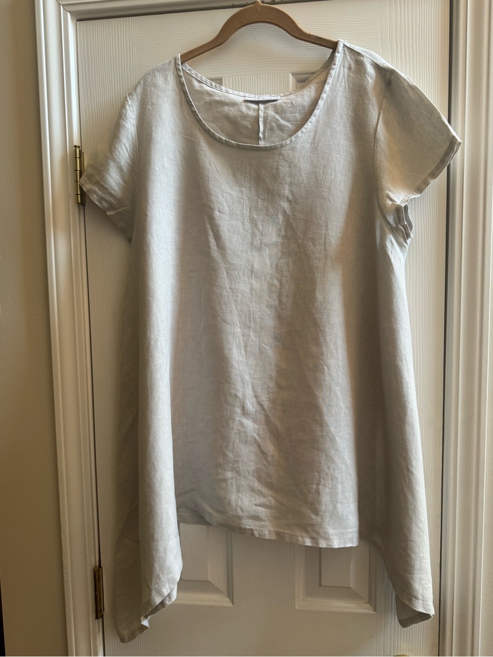 bryn Walker Short Sleeve A-Line Tunic Top - Light beige 100% linen Large